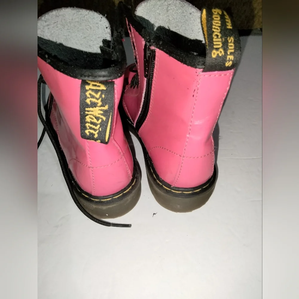 Dr. Martens Youth (Size 3) Girl's Hot Pink Leather Upper Lace Up Delaney Boots